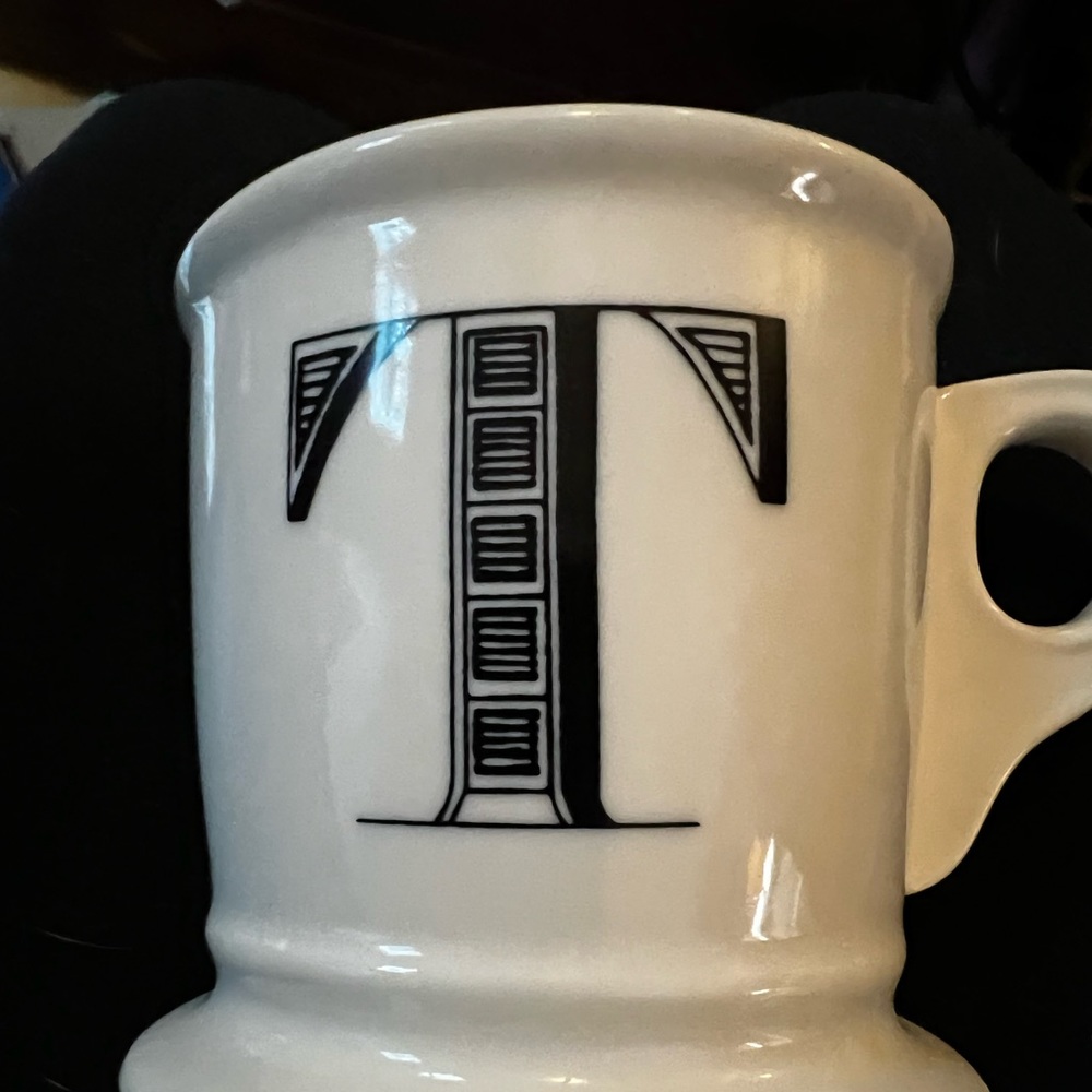 Anthropology monogram letter ‘T’